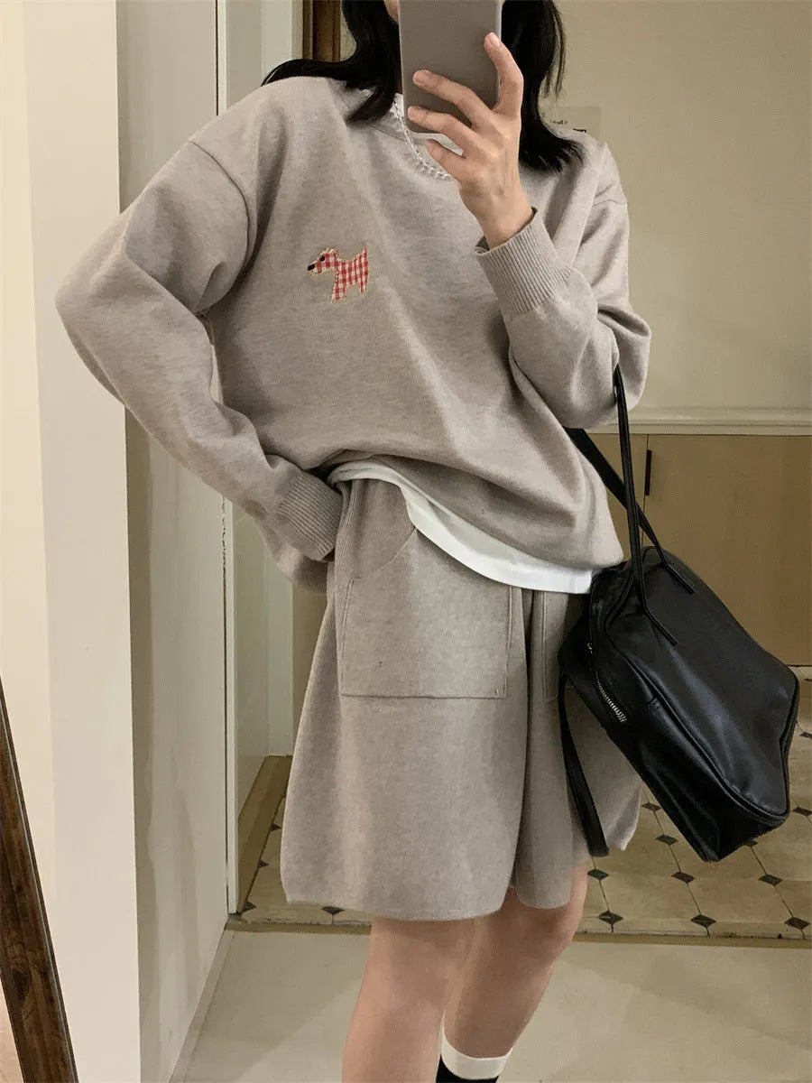 Women's casual knitted sweater shorts suit with animal embroidery in milk blue, Japanese Korean style two-piece set