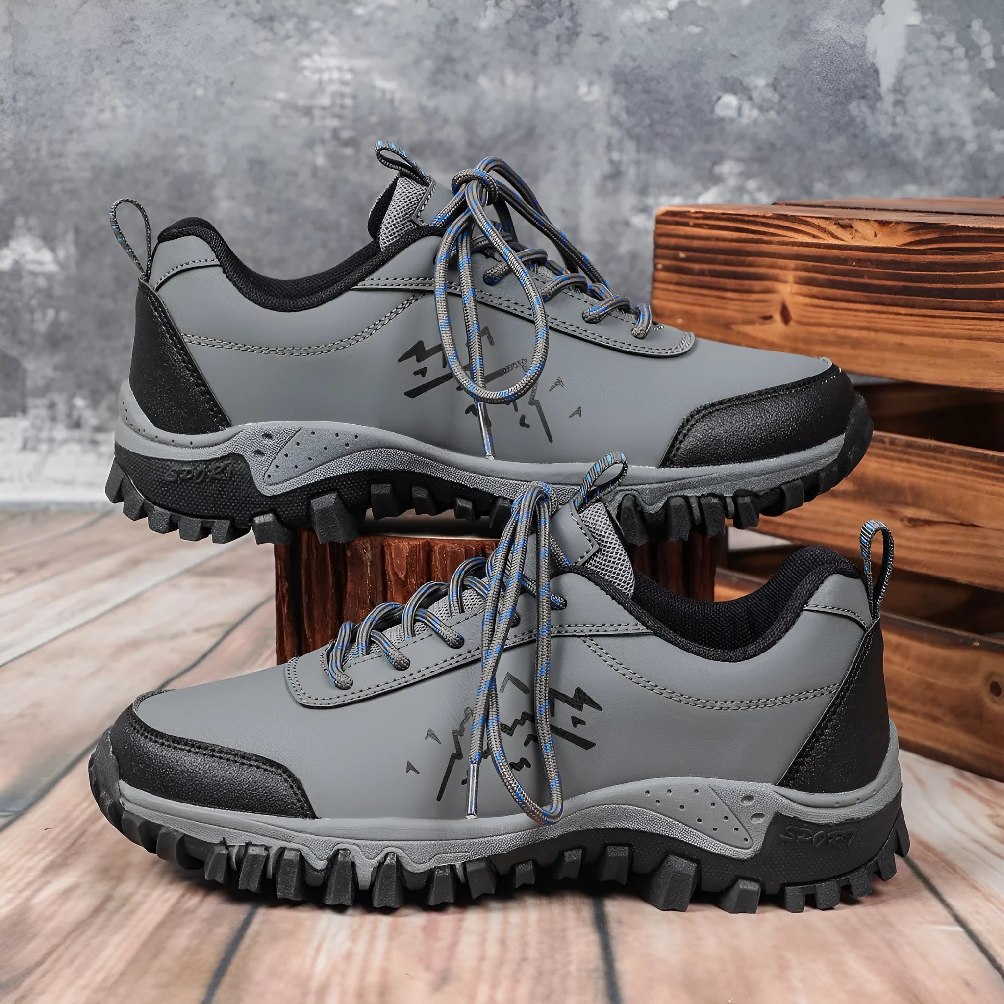 Wear-resistant low-top outdoor sneakers in dark gray with mesh lining and TPR sole, side view