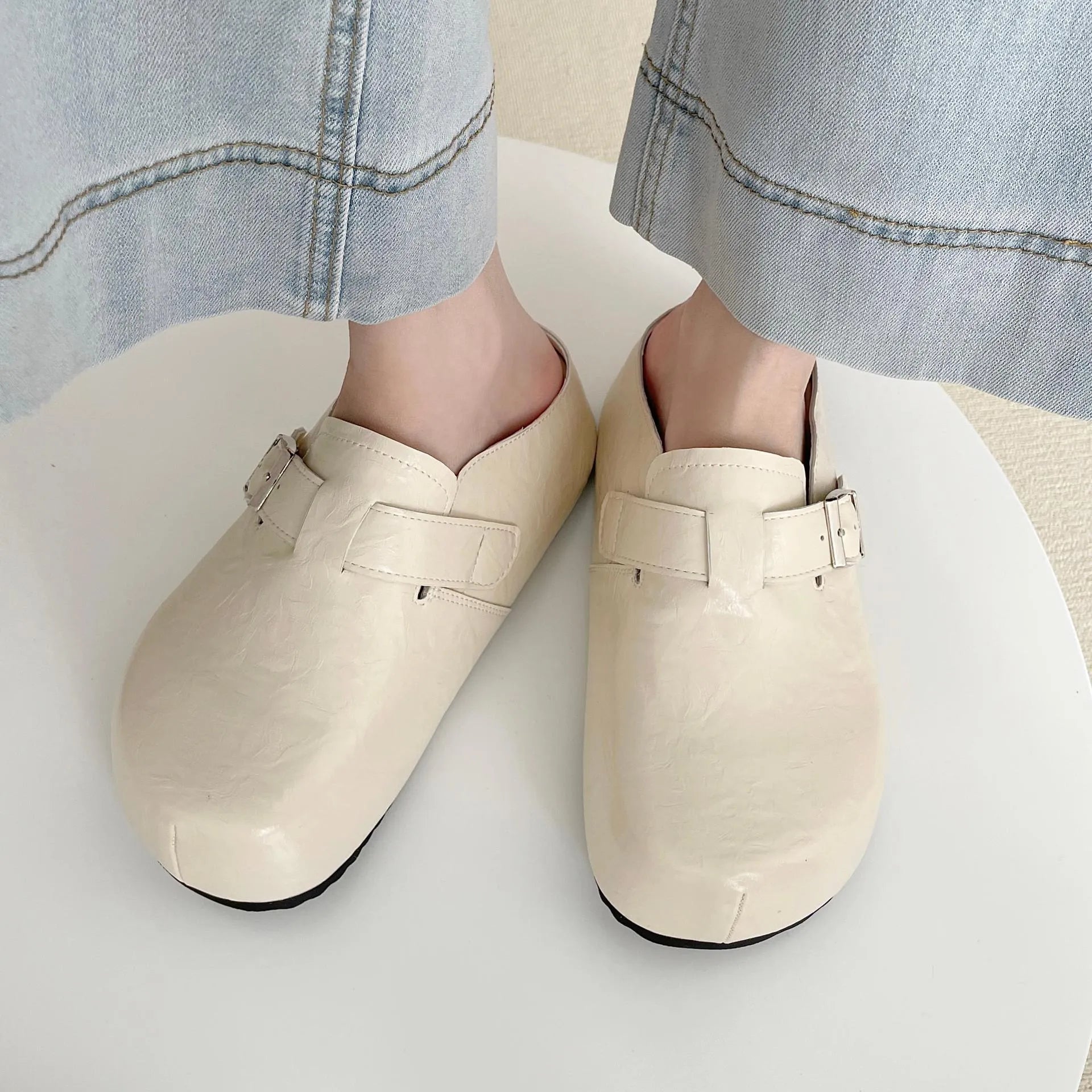 Flat buckle casual sneakers with round toe in yellow, creamy-white, silver, or black colours