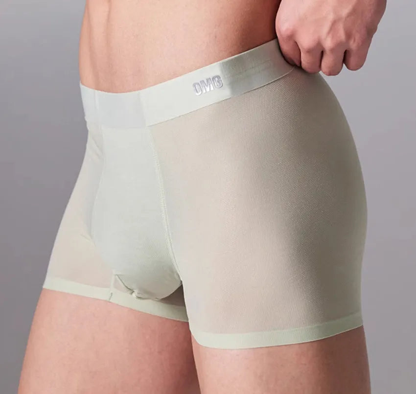 Lightweight antibacterial seamless fitness shorts in black, blue, green, or silver colours