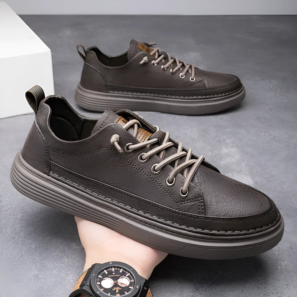 Men's brown waterproof casual sneakers with flat heel and faux leather lining