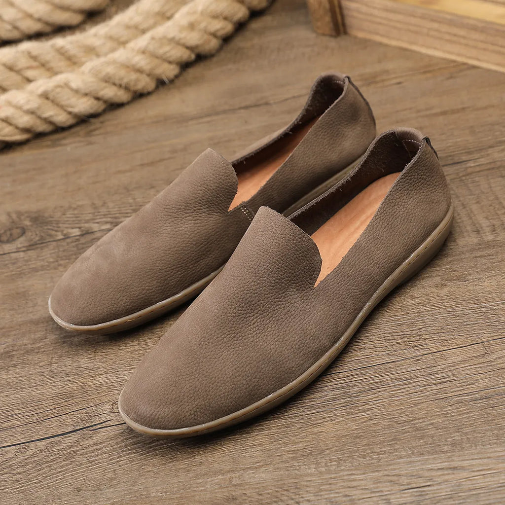 Handmade men's low-top casual shoes in cowhide leather with rubber soles