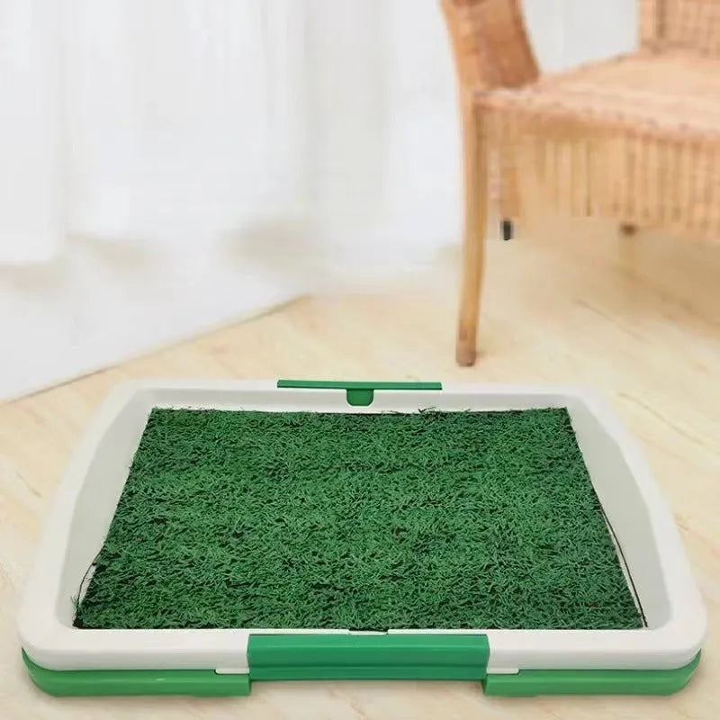 Green synthetic turf dog toilet tray with three-layer construction for indoor potty training