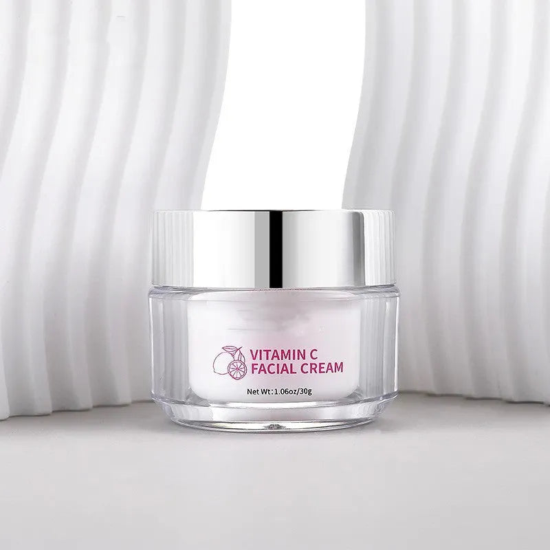 Vitamin C face cream jar 30g with universal skin type label showing 6cm dimensions