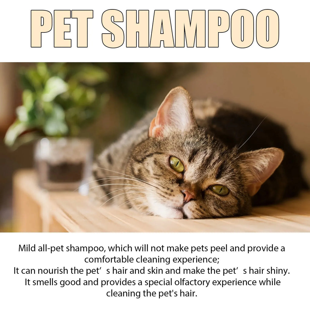 Pet shampoo bottle for cats and dogs in 100ml and 300ml sizes with mild cleaning formula