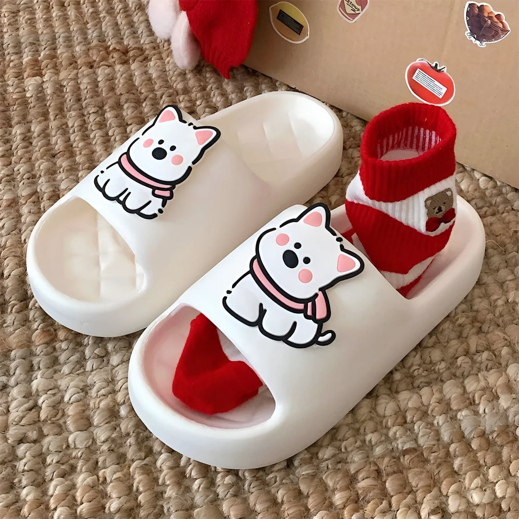 Fashion creative rhombus couple summer slippers thickened PVC flip flops home wear in cream white