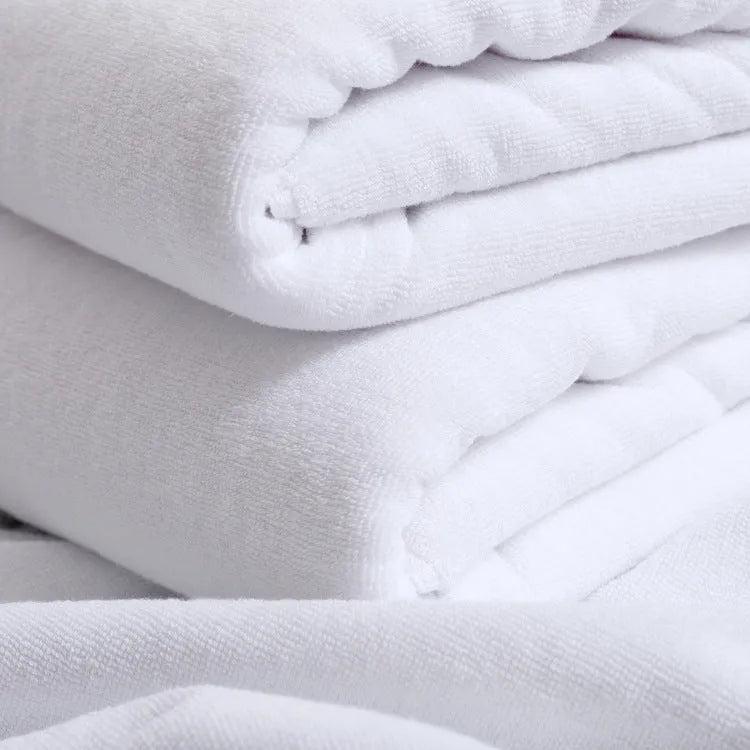 White cotton bath towel thickened water-absorbing 100 percent cotton hotel quality 21 strand yarn plain weave