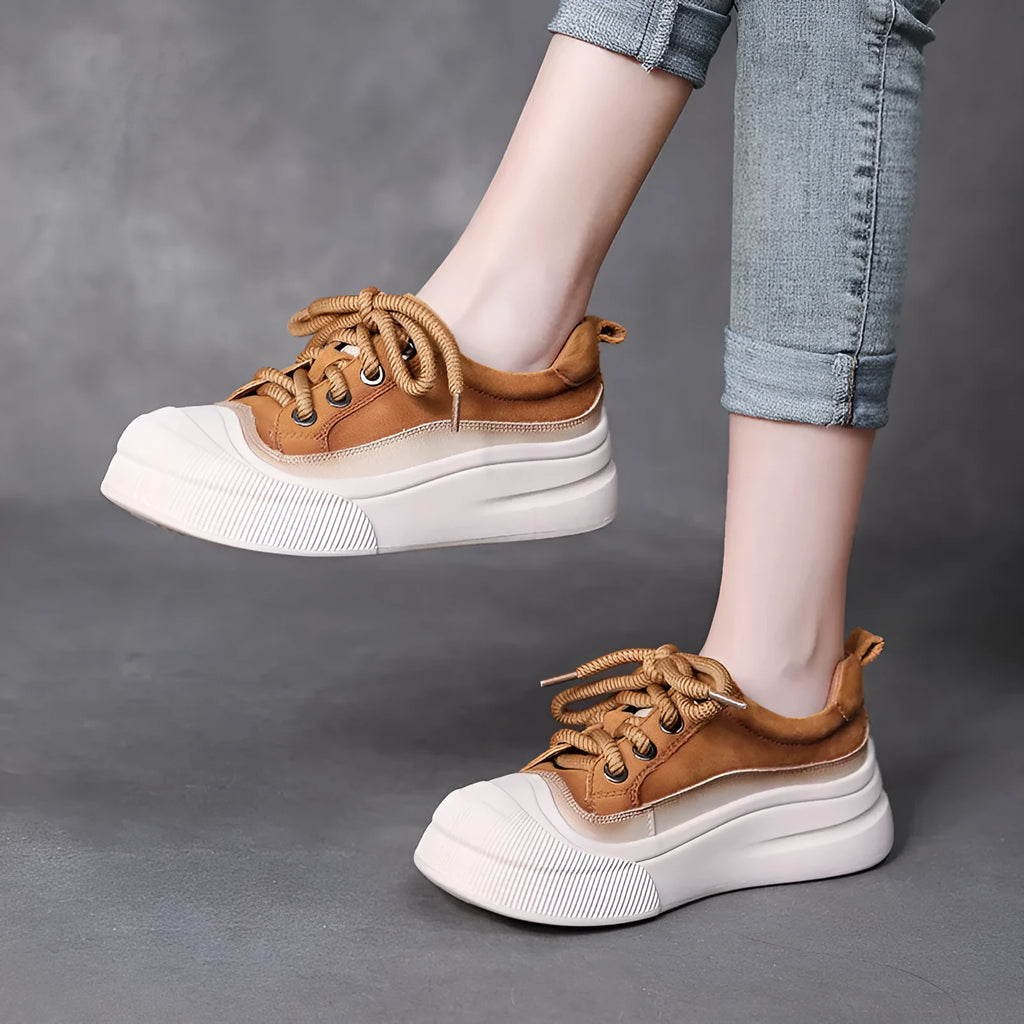 Women's full grain cow leather lace-up casual shoes in yellow and cameo brown with round toe design