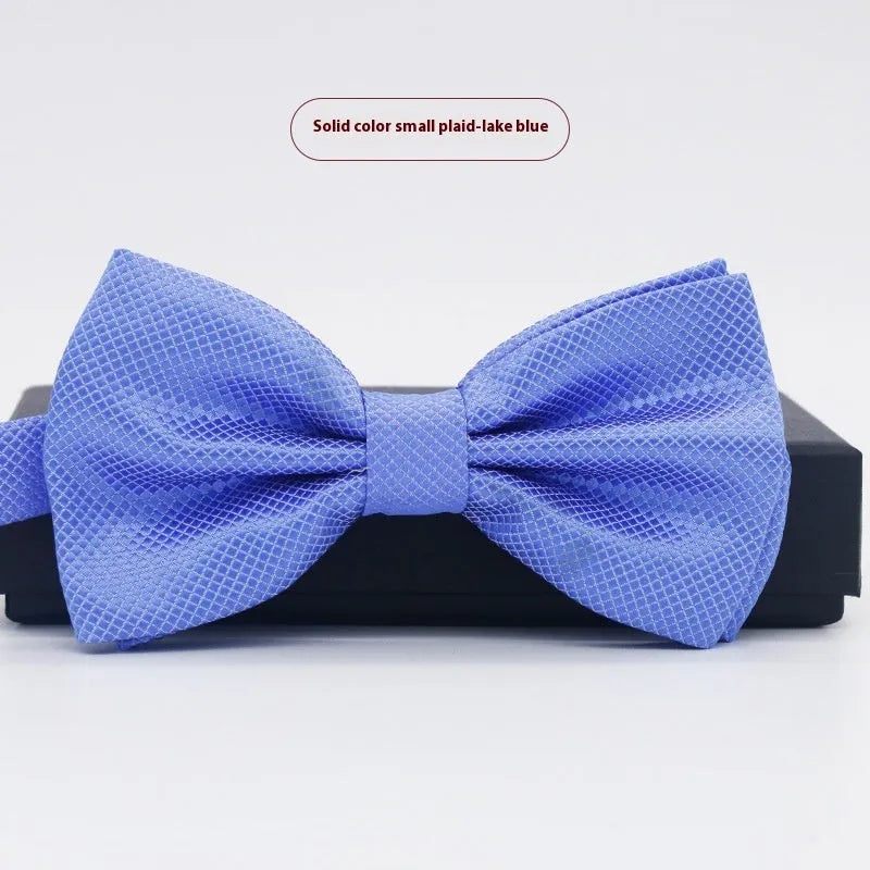 Flat head style bow tie in small plaid pattern measuring 12x6cm for formal wedding and business wear