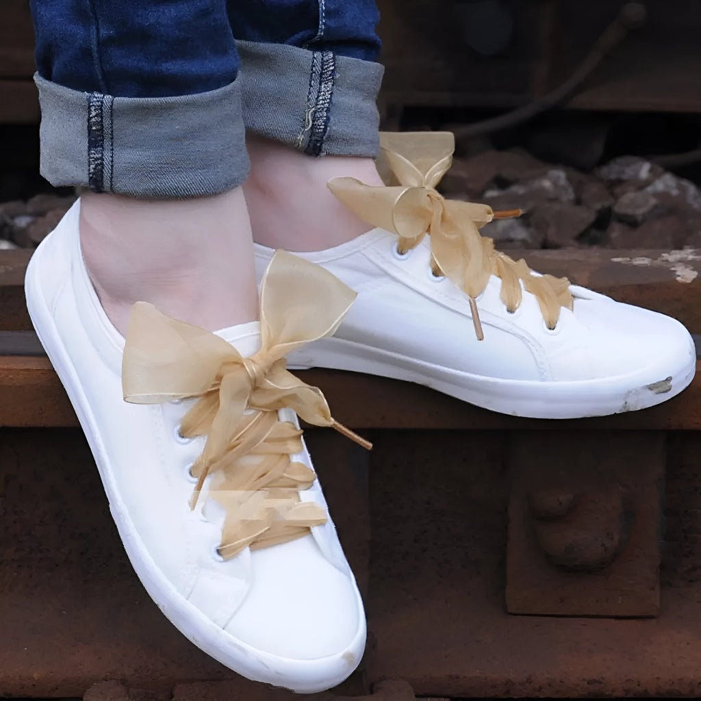 Wide transparent silk shoelaces in assorted colours showing 4cm width and 110cm length.