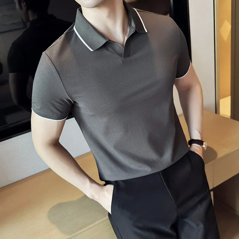 Mercerised pearl cotton short sleeve polo shirt with a lapel collar in a solid colour.