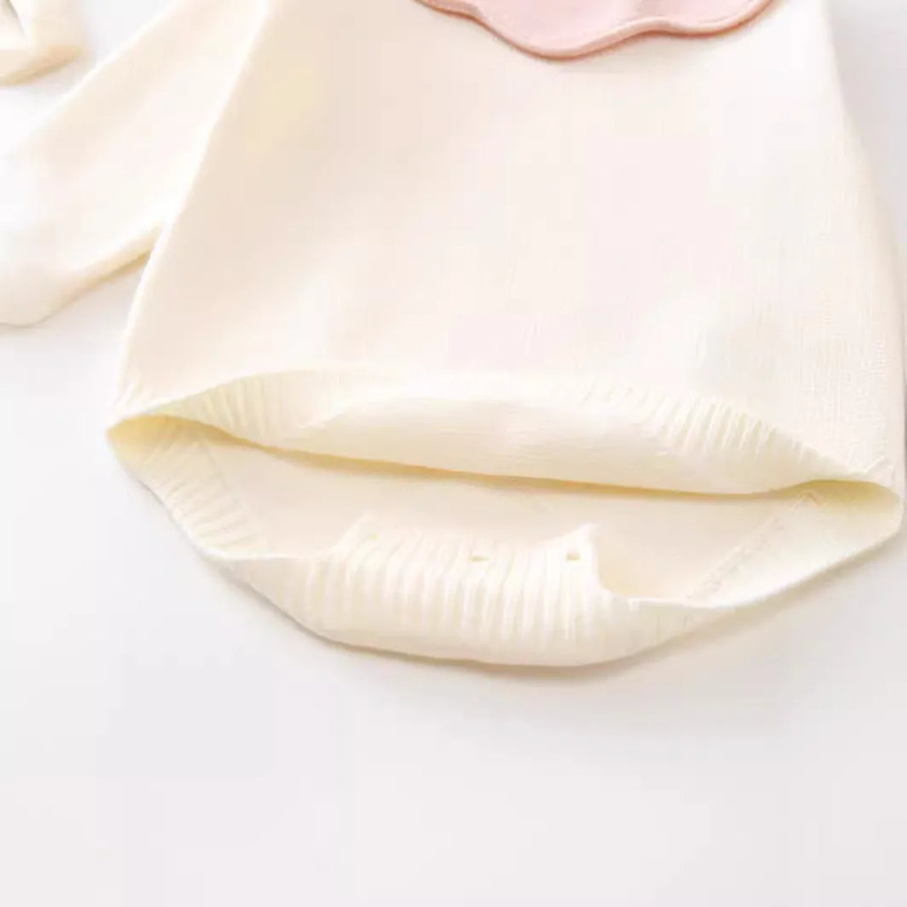 Beige long sleeve knitted triangle jumpsuit romper for baby girls suitable for 73-110cm height