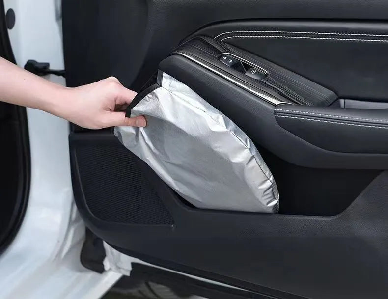 Aluminium foil car windscreen sunshade in titanium silver colour