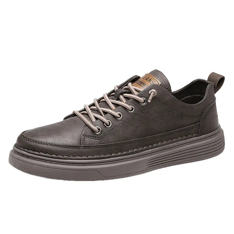 Men's brown waterproof casual sneakers with flat heel and faux leather lining