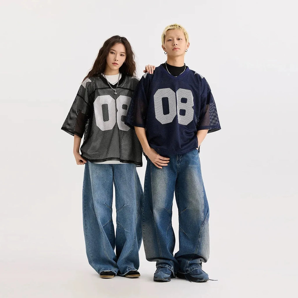 Half sleeve pullover shirt in loose fit with letter pattern, black and navy blue colour options