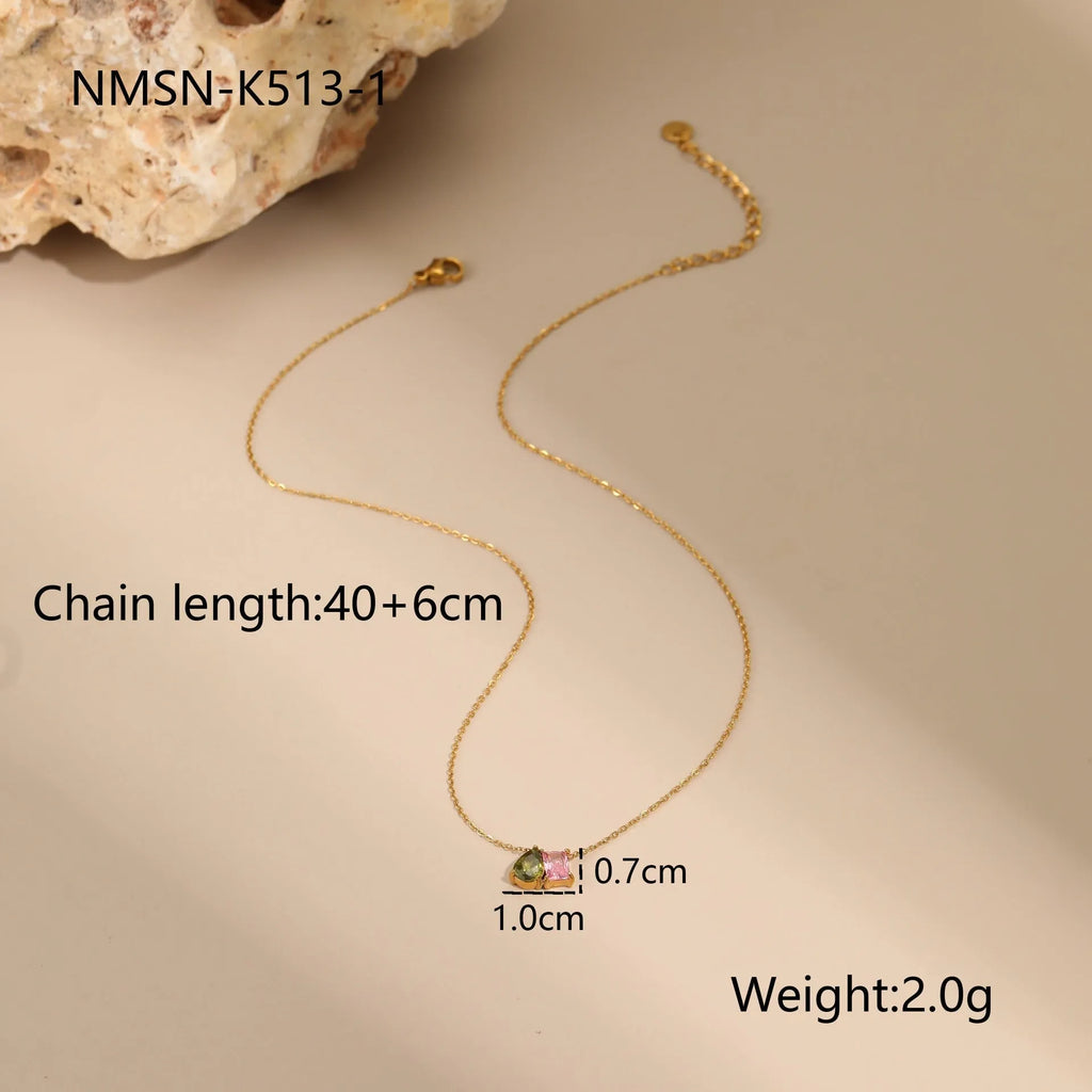 Geometric jewellery set with gold plated necklace, earrings and ring on stainless steel chain