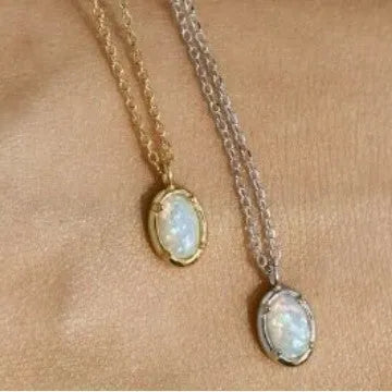 S925 sterling silver jelly opal pendant necklace with geometric oval shape in gold or white gold colour