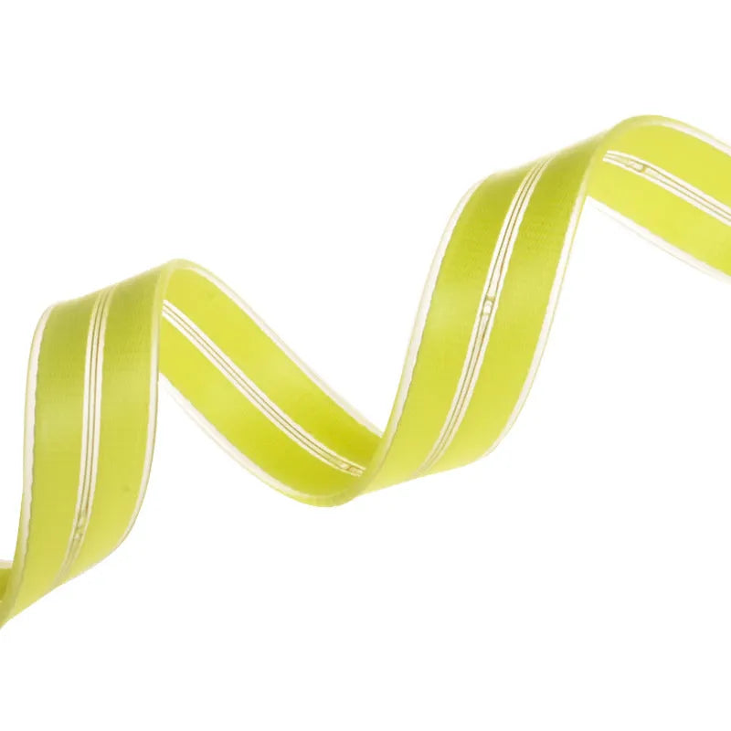 Luminous PVC dog collar and leash in fluorescent green with hand strap, showing 25cm width