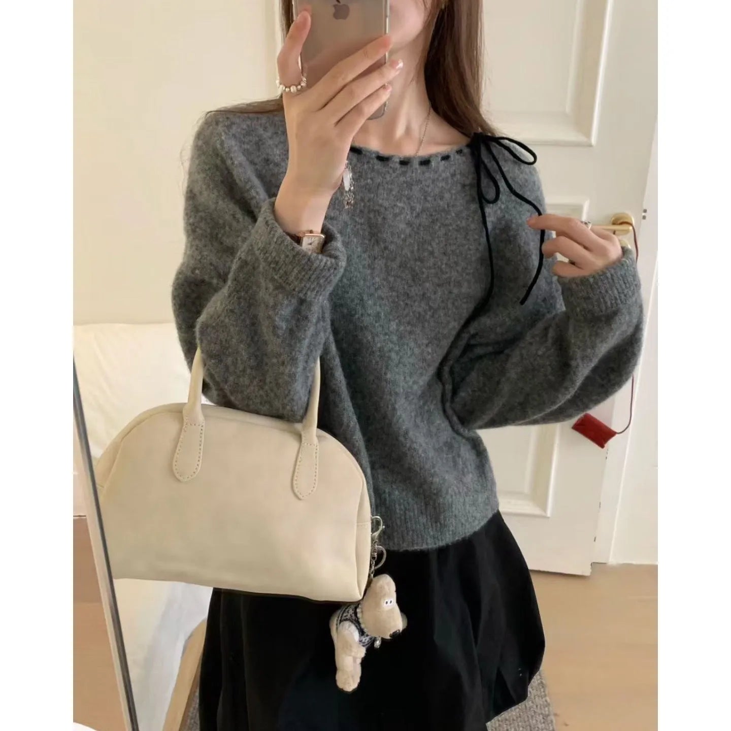 Women's grey loose-fitting knitwear pullover sweater in regenerated cellulose fibre