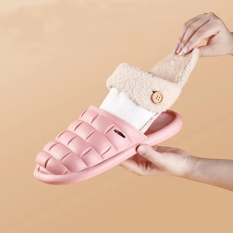 Plaid EVA detachable slipper with plush lining and non-slip sole in pink colour